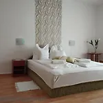 Banyai Apartment